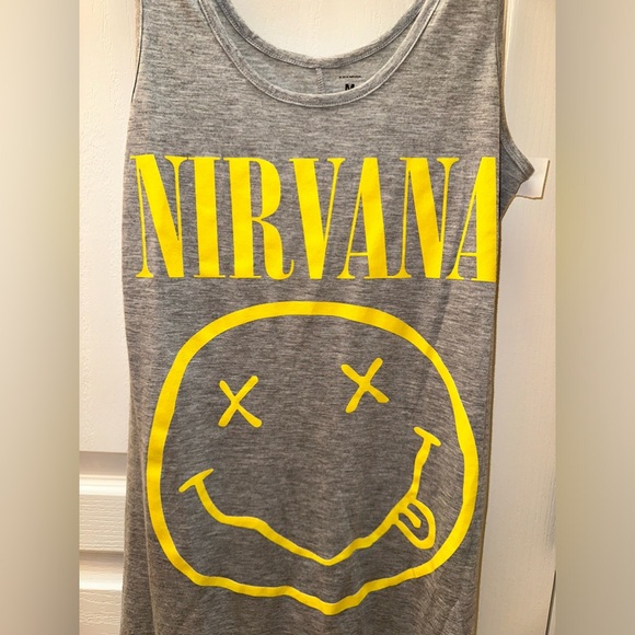 NWT Nirvana Tank Top - Picture 4 of 5